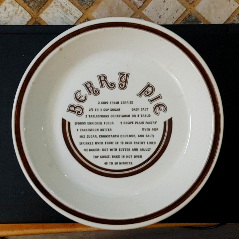 Vintage pie plate